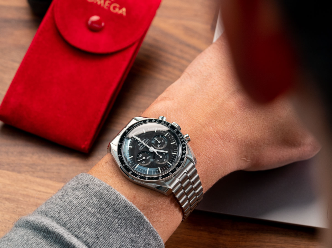 UK High Quality Replica Omega Speedmaster Professional Moonwatch