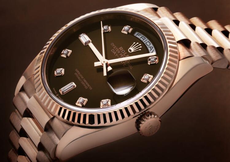 UK Luxury Fake Watches Online In The Pantone Color Of The Year, Mocha Mousse
